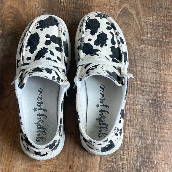 Gypsy Jazz Other - Gypsy Jazz Black and White Moccasin Shoes